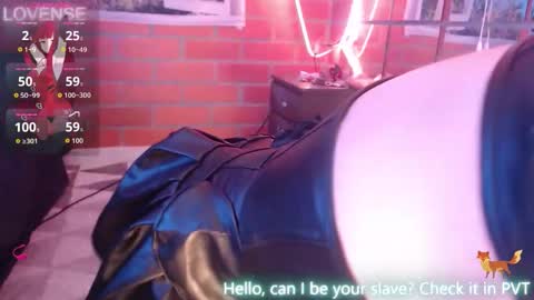 Snapshot of foxy_pet2 chatting on October 13, 1:49 am my name is Sofhia but you can call me any name you like Sir online show from October 13, 1:49 am