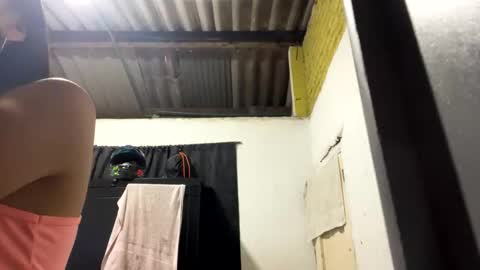 foxyhillx online show from January 11, 2:11 pm