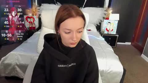 Maya online show from March 4, 2:01 pm