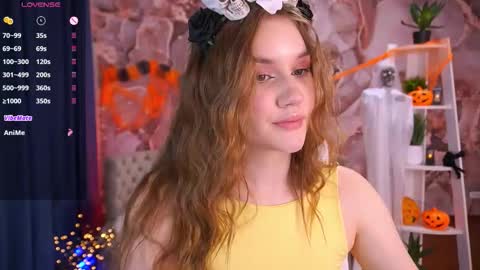 Kate online show from October 31, 3:13 pm