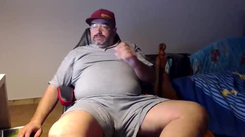 Fraboys online show from February 16, 6:09 am