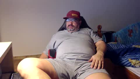 Fraboys online show from February 21, 7:42 am