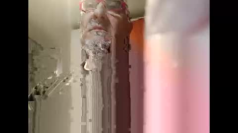 frajimhorm online show from April 6, 10:49 am