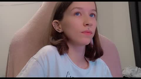 fran_bow online show from January 30, 5:19 am