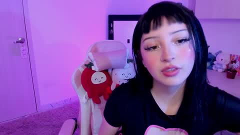 Snapshot of francesca_7 chatting on January 29, 5:24 pm francesca_7 online show from January 29, 5:24 pm