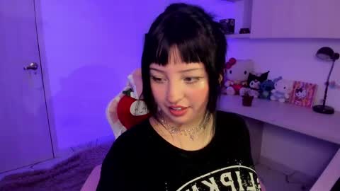 Snapshot of francesca_7 chatting on January 30, 9:58 pm francesca_7 online show from January 30, 9:58 pm