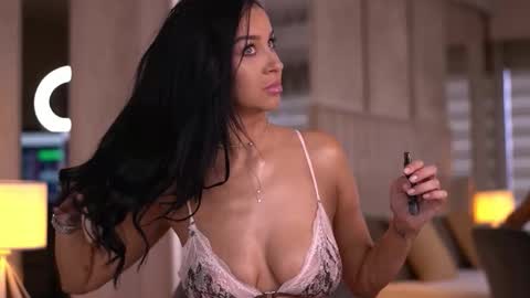 francescadante online show from October 2, 6:09 am