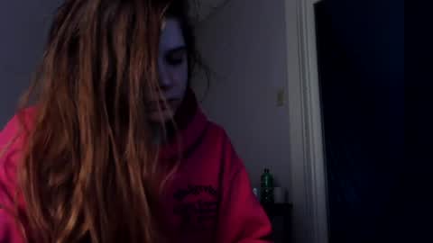 Snapshot of francescafey chatting on February 18, 7:21 pm francescafey online show from February 18, 7:21 pm