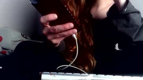 francescafey online show from May 10, 7:02 am