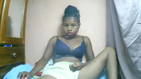 francilla online show from March 3, 5:53 am