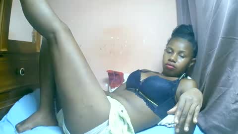 francilla online show from March 3, 12:05 pm