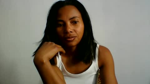Snapshot of francine1507 chatting on July 7, 6:47 am francine1507 online show from July 7, 6:47 am