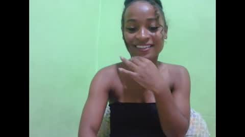 francine925426 online show from April 14, 9:10 pm