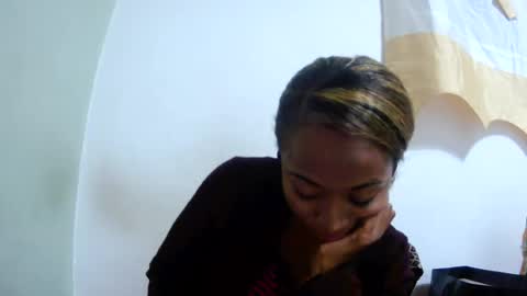 Snapshot of francine925426 chatting on July 17, 7:08 pm francine925426 online show from July 17, 7:08 pm