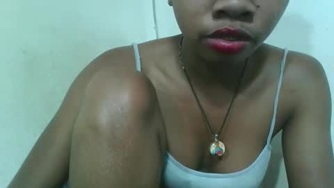 francinealdy online show from December 14, 8:02 pm