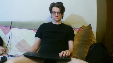 Frank online show from February 10, 9:19 pm