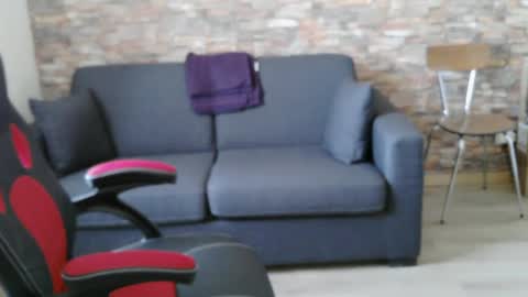 Snapshot of franck143544 chatting on March 2, 3:05 pm franck143544 online show from March 2, 3:05 pm