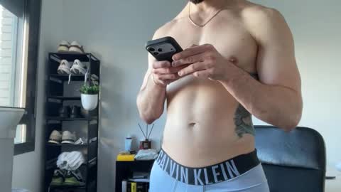 franco03952 online show from April 2, 4:59 pm