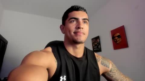 Snapshot of franco_ruiz_ chatting on October 14, 9:48 pm franco online show from October 14, 9:48 pm