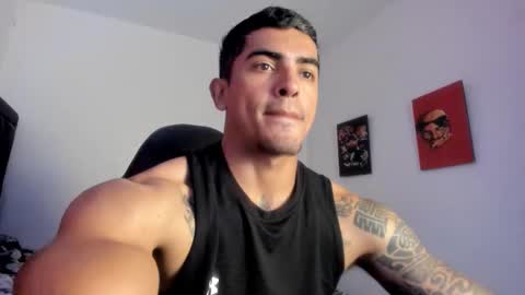 Snapshot of franco_ruiz_ chatting on November 30, 5:50 pm franco online show from November 30, 5:50 pm