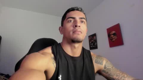 Snapshot of franco_ruiz_ chatting on February 17, 4:24 pm franco online show from February 17, 4:24 pm