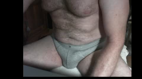 Snapshot of francois4059 chatting on July 25, 6:33 am Franois online show from July 25, 6:33 am