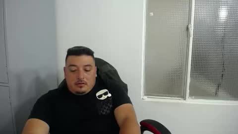 Juan online show from November 18, 10:03 pm