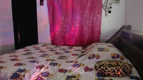 franfinee online show from November 5, 2:33 am