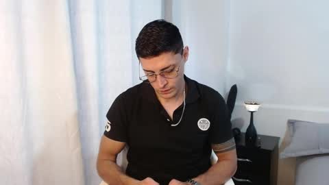 Frank online show from April 17, 5:49 pm