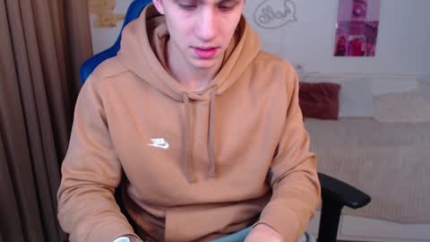 Frank online show from December 5, 2:53 am