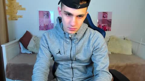 Frank online show from February 7, 6:35 am