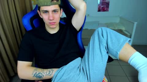 Frank online show from April 7, 4:24 am