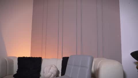 Frank Farrell. Hey remember to give me a thumbs up Ty online show from March 17, 11:52 pm