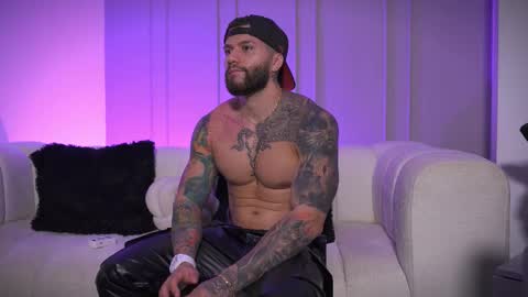 Frank Farrell. Hey remember to give me a thumbs up Ty online show from March 20, 8:41 am