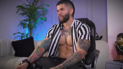 Frank Farrell. Hey remember to give me a thumbs up Ty online show from April 8, 6:08 pm