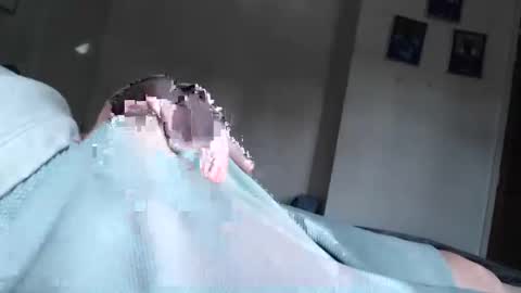 Snapshot of frankiel745 chatting on September 15, 3:34 pm frankiel745 online show from September 15, 3:34 pm