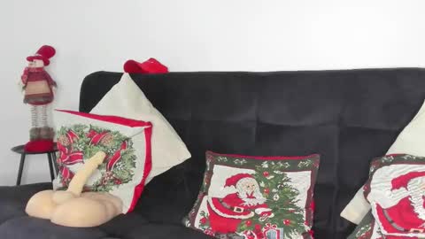 Snapshot of frankmyles01 chatting on December 17, 9:10 pm frank online show from December 17, 9:10 pm