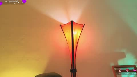 Fransheska online show from April 4, 12:02 pm