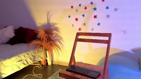 Fransheska online show from July 17, 11:28 am