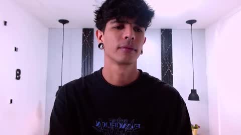 Franvill trato online show from October 28, 7:16 pm