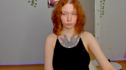 Snapshot of frau_basted chatting on June 10, 11:20 am mistress Bastet and mintcola online show from June 10, 11:20 am