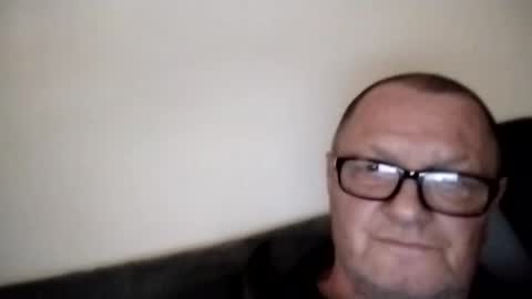 Snapshot of frauenfeind1 chatting on February 24, 10:37 am Wolfi online show from February 24, 10:37 am