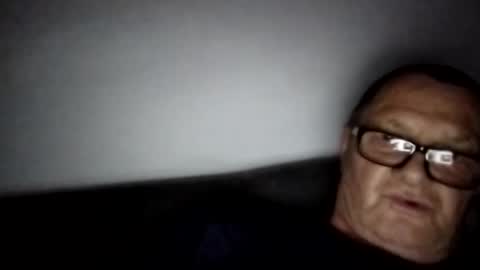 Snapshot of frauenfeind1 chatting on March 9, 8:31 pm Wolfi online show from March 9, 8:31 pm