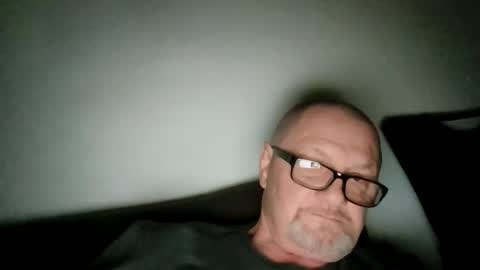 Wolfi online show from February 22, 7:19 am