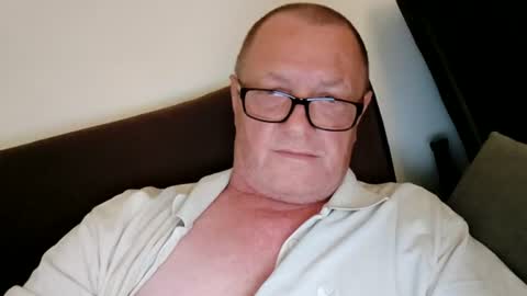 Wolfi online show from July 9, 6:39 am