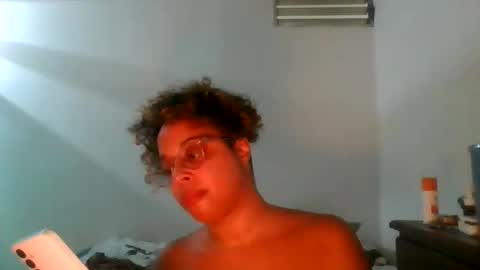 FreakJawn online show from May 31, 1:36 am
