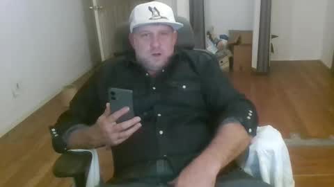 poundyouout1969 online show from November 25, 4:12 am