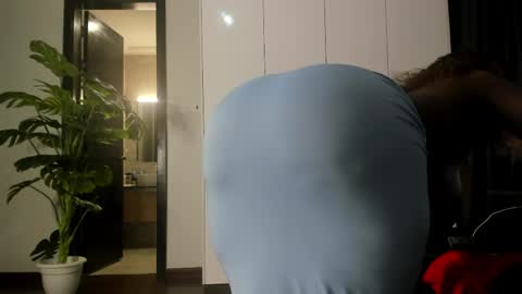 Snapshot of freaky_bad_girl chatting on May 11, 2:17 am Sandra online show from May 11, 2:17 am