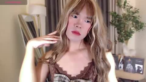 Snapshot of freaky_niki_07 chatting on July 3, 3:02 am Niki online show from July 3, 3:02 am