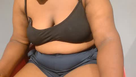 freaky slut5 online show from November 19, 4:23 am